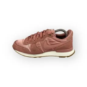 Nike Women's Internationalist -